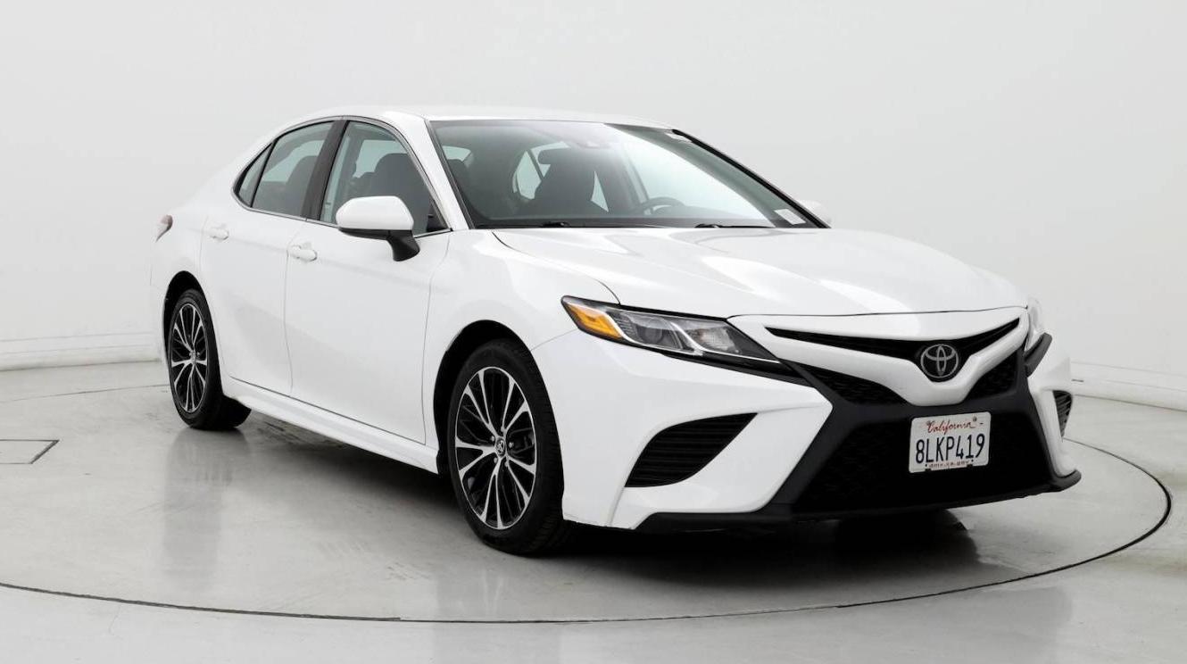 TOYOTA CAMRY 2019 4T1B11HK8KU276581 image