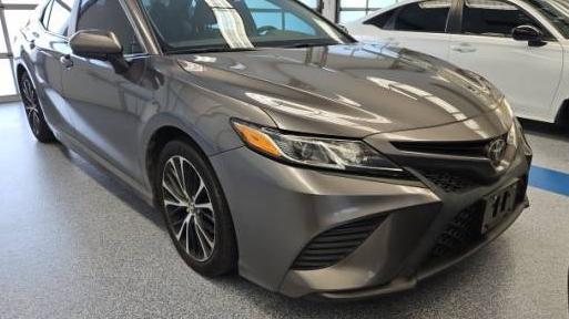 TOYOTA CAMRY 2019 4T1B11HK8KU688144 image