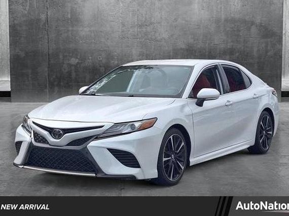 TOYOTA CAMRY 2019 4T1B61HK4KU740967 image