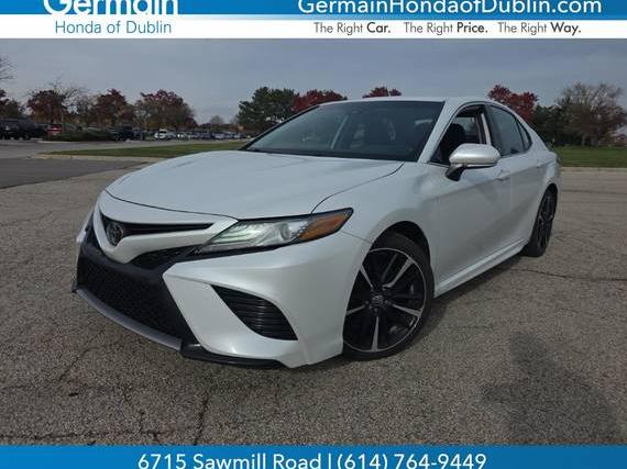 TOYOTA CAMRY 2019 4T1B61HKXKU706919 image