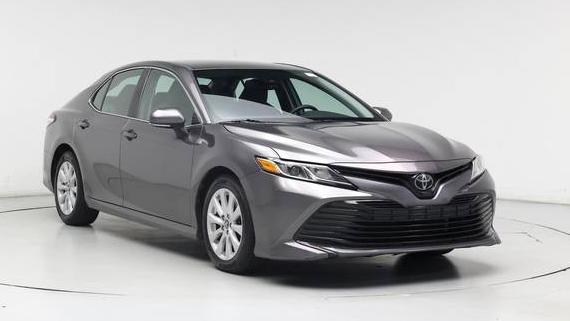 TOYOTA CAMRY 2019 4T1B11HK1KU750600 image