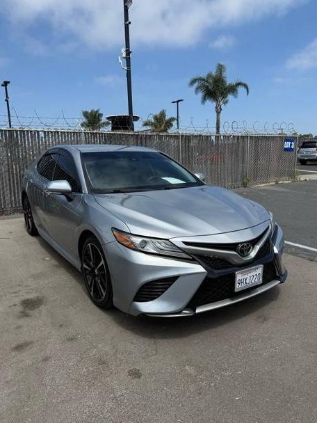 TOYOTA CAMRY 2019 4T1B61HK2KU793022 image