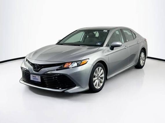 TOYOTA CAMRY 2019 4T1B11HK6KU686294 image