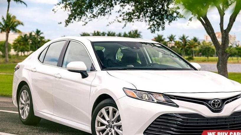 TOYOTA CAMRY 2019 4T1B11HK2KU847238 image