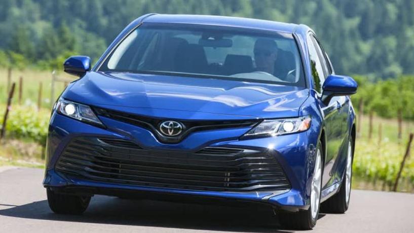 TOYOTA CAMRY 2019 4T1B11HK9KU177882 image