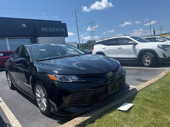 TOYOTA CAMRY 2019 4T1B11HK6KU856668 image