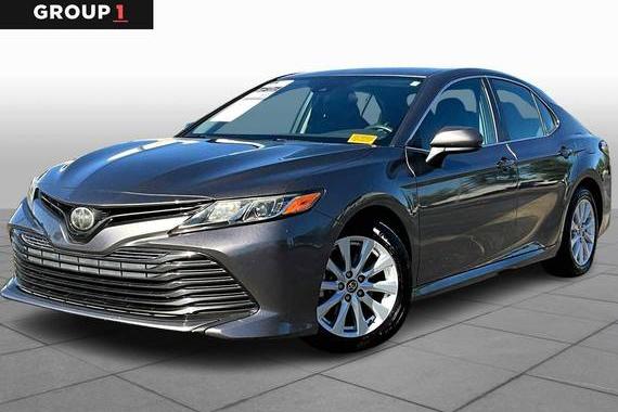 TOYOTA CAMRY 2019 4T1B11HK9KU827472 image