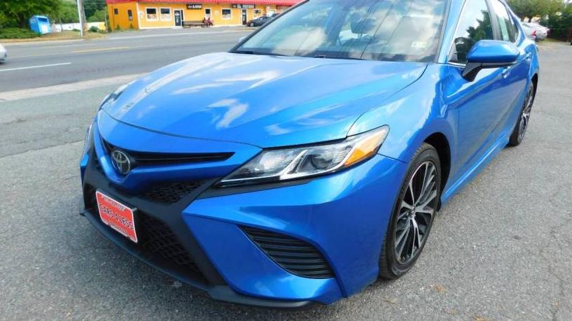 TOYOTA CAMRY 2019 4T1B11HK0KU214284 image