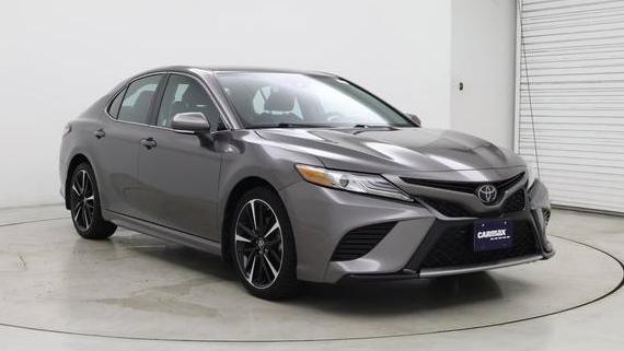 TOYOTA CAMRY 2019 4T1B61HK8KU696410 image