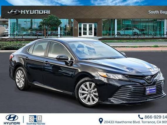 TOYOTA CAMRY 2019 4T1B11HK6KU181002 image TOYOTA CAMRY 2019 4T1B11HK6KU181002 image