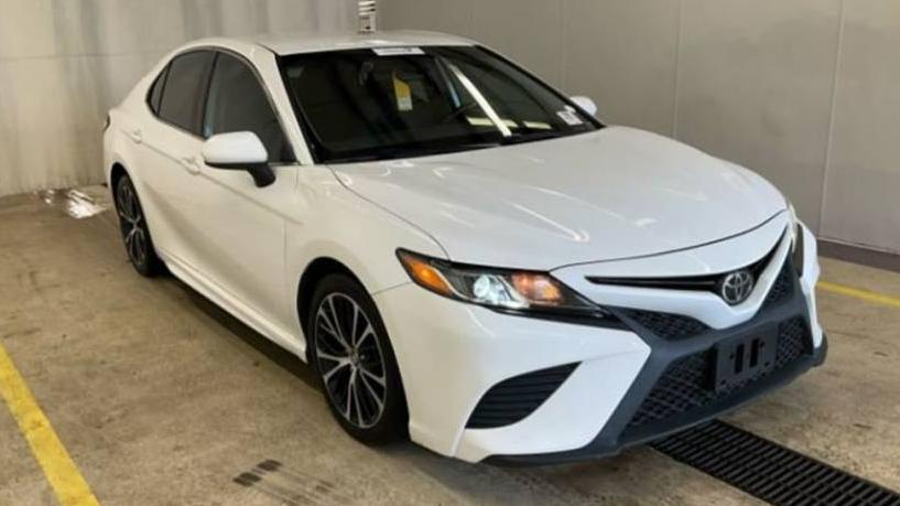 TOYOTA CAMRY 2019 4T1B11HK5KU249404 image