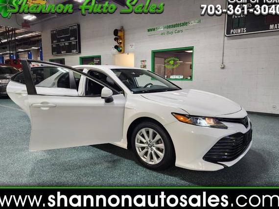 TOYOTA CAMRY 2019 4T1B11HK2KU736317 image