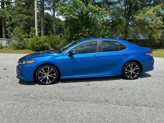 TOYOTA CAMRY 2019 4T1B11HK7KU234306 image