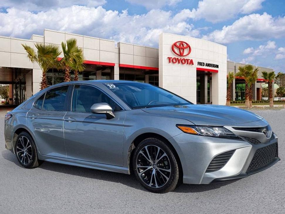 TOYOTA CAMRY 2019 4T1B11HKXKU294595 image