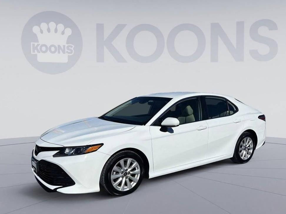 TOYOTA CAMRY 2019 4T1B11HK9KU695880 image