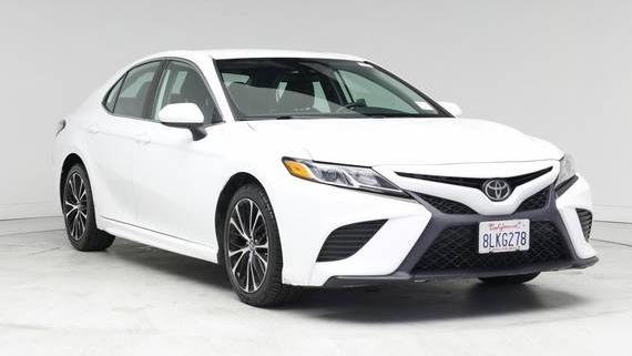 TOYOTA CAMRY 2019 4T1B11HK1KU823383 image