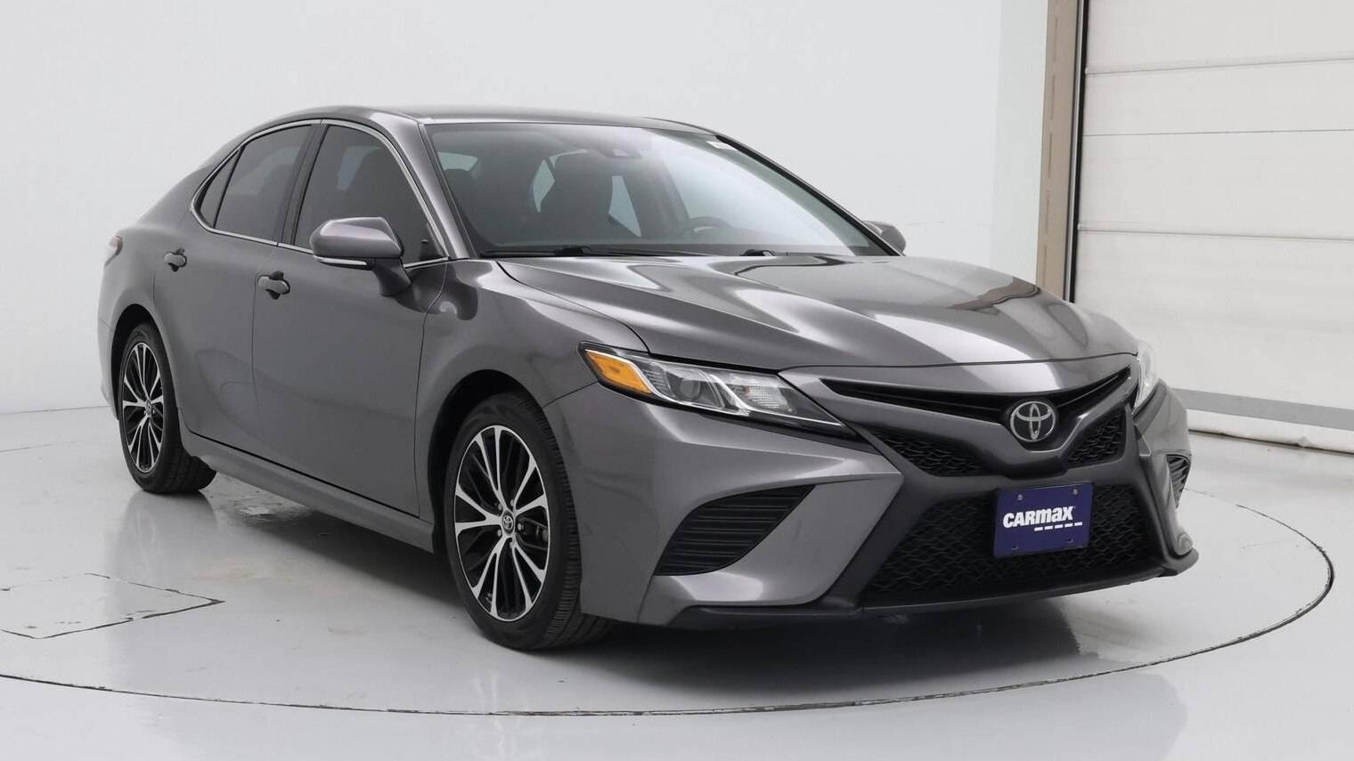 TOYOTA CAMRY 2019 4T1B11HKXKU842630 image