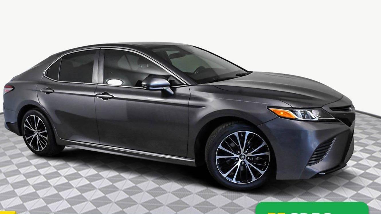 TOYOTA CAMRY 2019 4T1B11HK1KU181313 image