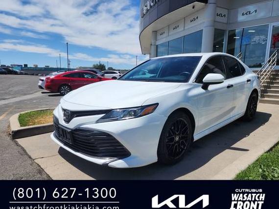 TOYOTA CAMRY 2019 4T1B11HK8KU241300 image