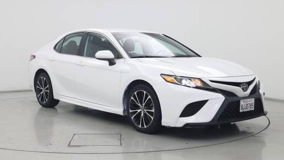 TOYOTA CAMRY 2019 4T1B11HK8KU182863 image