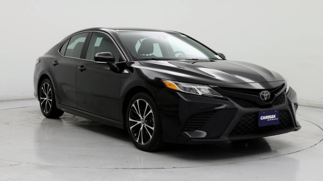 TOYOTA CAMRY 2019 4T1B11HK8KU729937 image