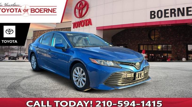 TOYOTA CAMRY 2019 4T1B11HK8KU256038 image