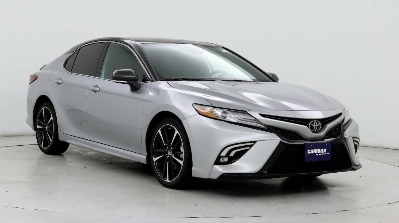 TOYOTA CAMRY 2019 4T1B61HK8KU753429 image