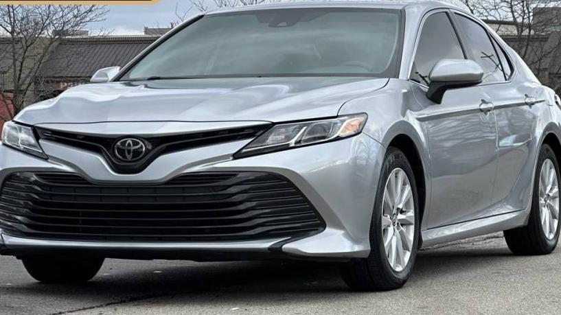 TOYOTA CAMRY 2019 4T1B11HK1KU730928 image