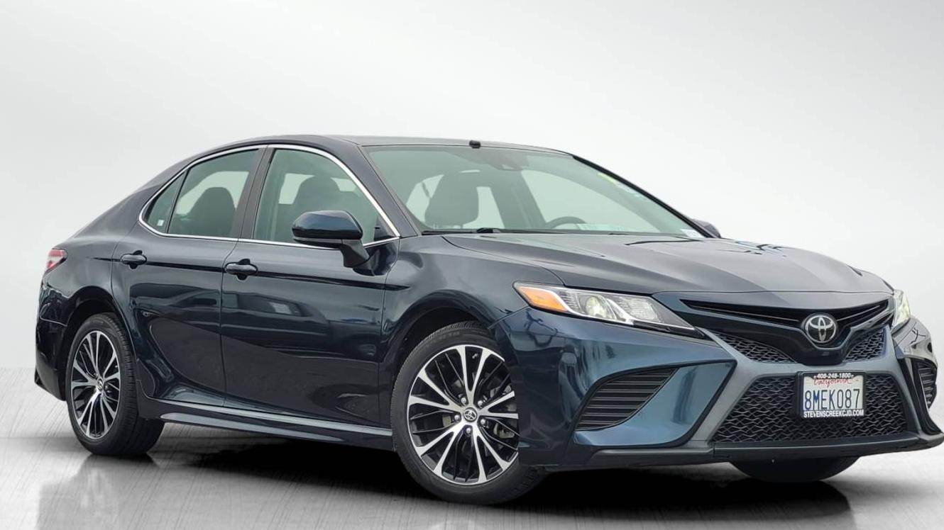 TOYOTA CAMRY 2019 4T1B11HK3KU733622 image