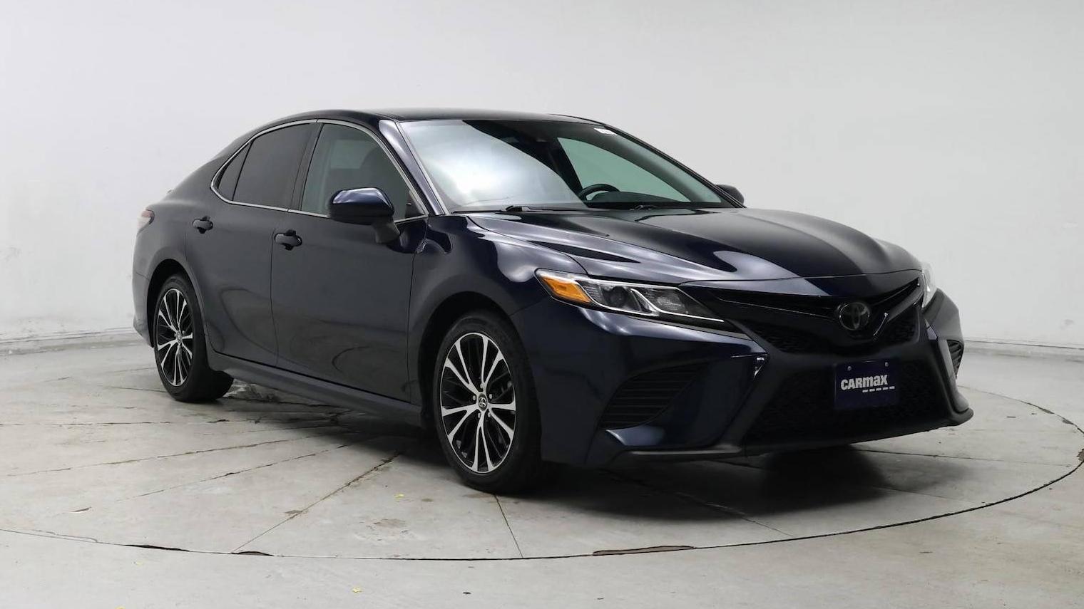 TOYOTA CAMRY 2019 4T1B11HKXKU694141 image