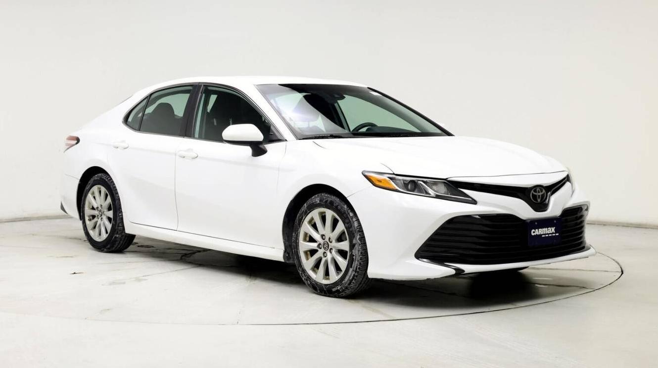 TOYOTA CAMRY 2019 4T1B11HK3KU787678 image