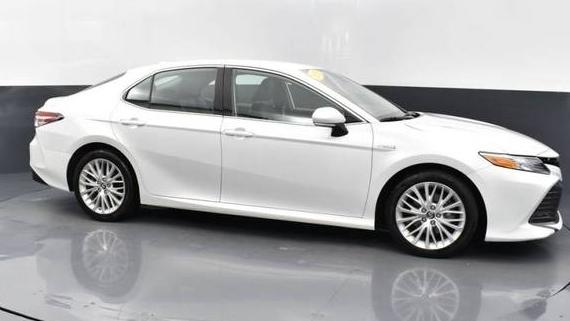 TOYOTA CAMRY 2019 4T1B21HK7KU518385 image