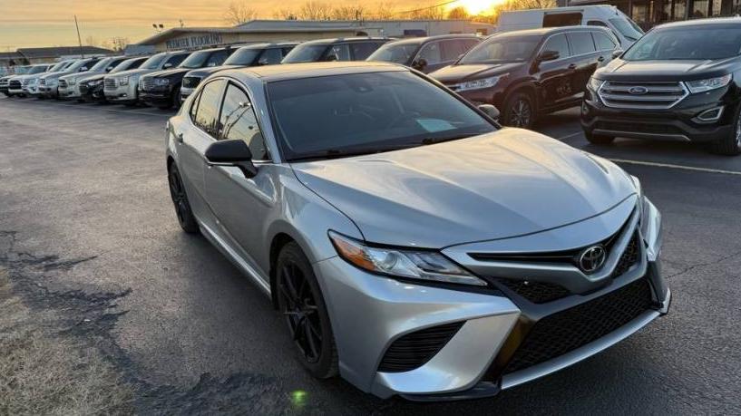 TOYOTA CAMRY 2019 4T1B61HK5KU828894 image