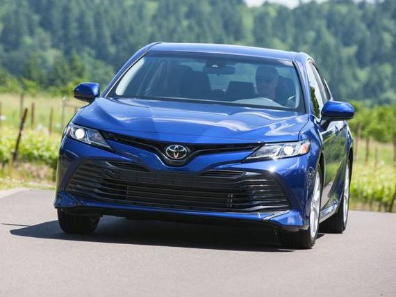 TOYOTA CAMRY 2019 4T1B11HK0KU209795 image TOYOTA CAMRY 2019 4T1B11HK0KU209795 image