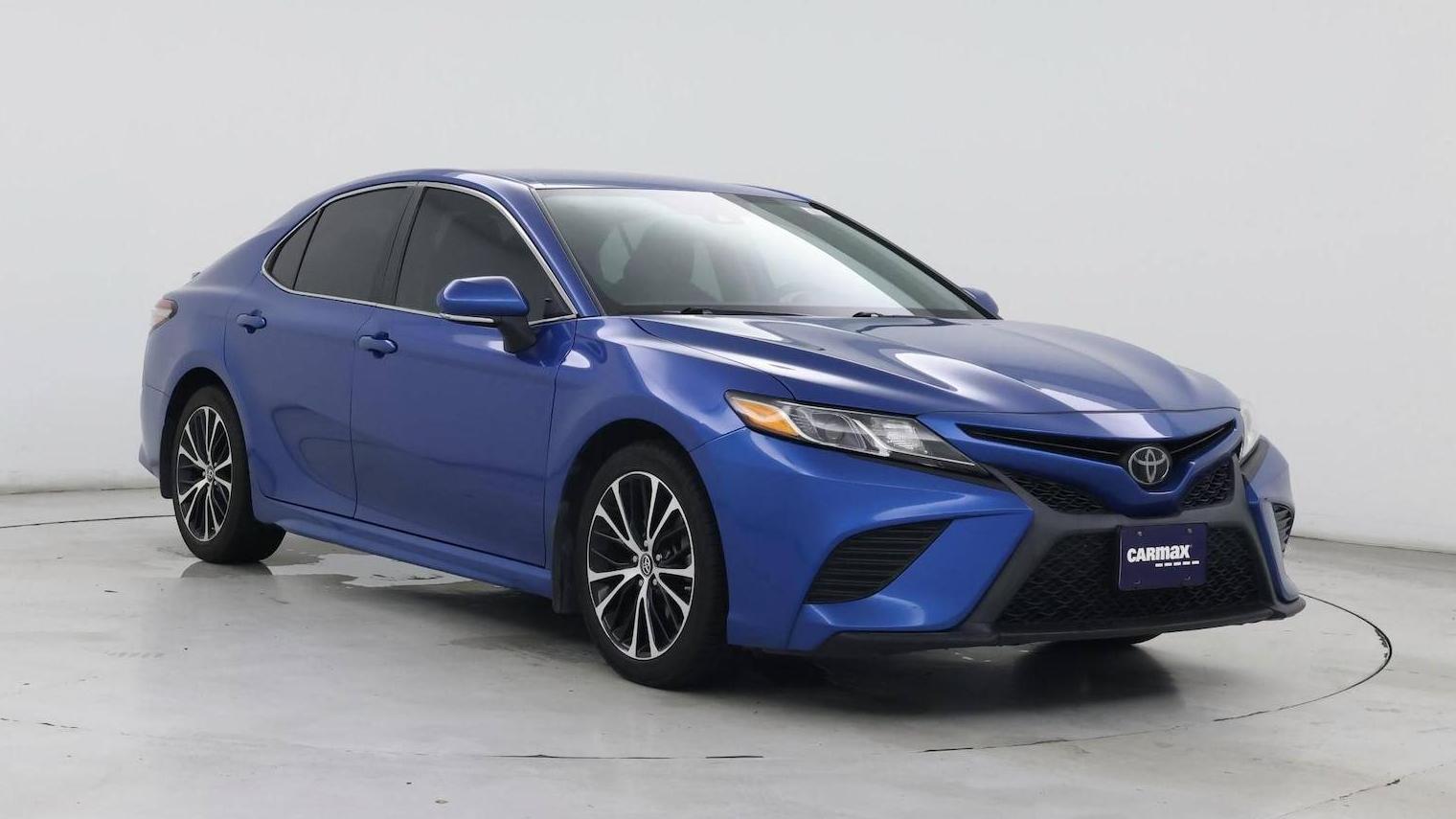 TOYOTA CAMRY 2019 4T1B11HK7KU300238 image