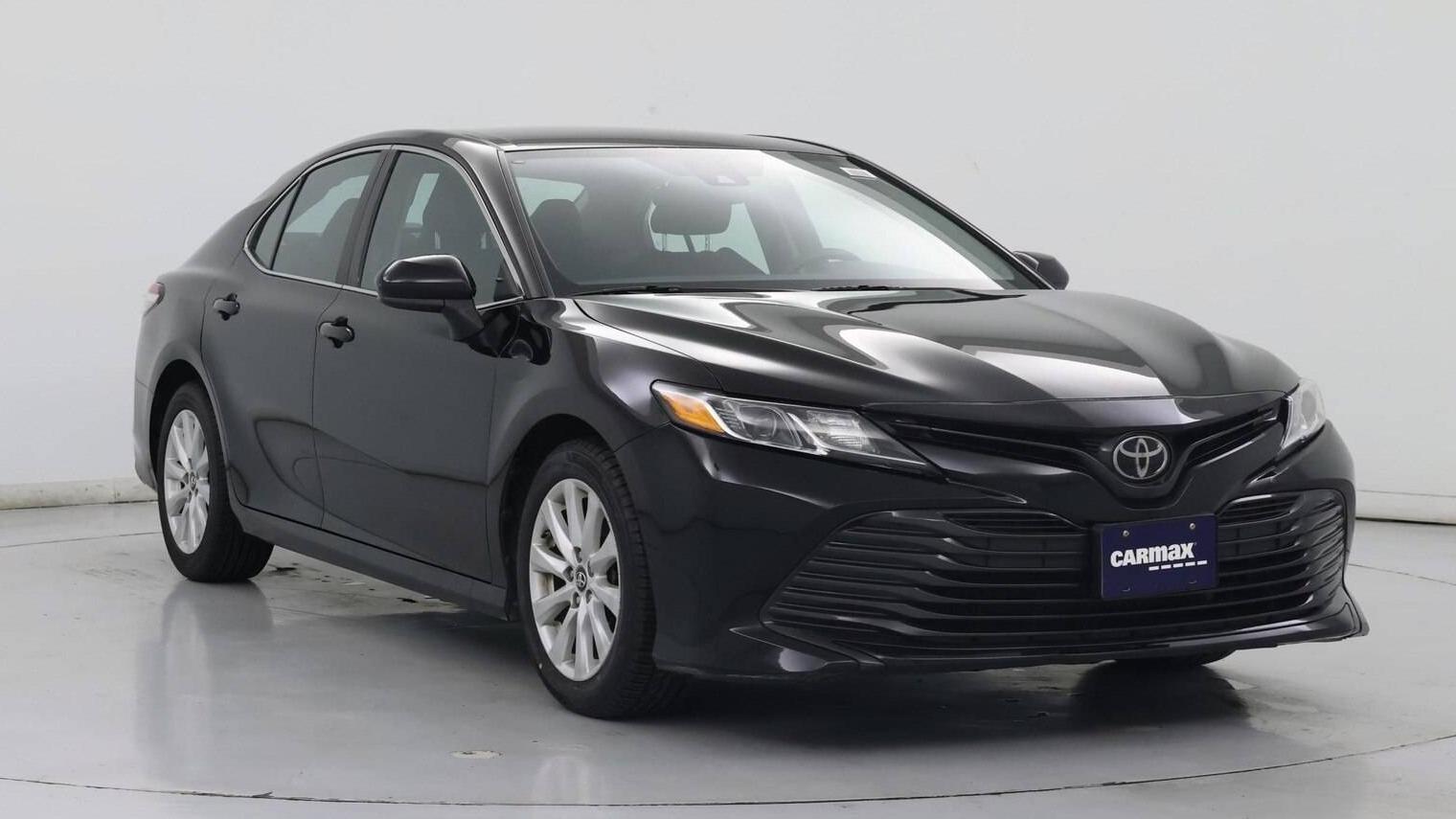 TOYOTA CAMRY 2019 4T1B11HK6KU196776 image