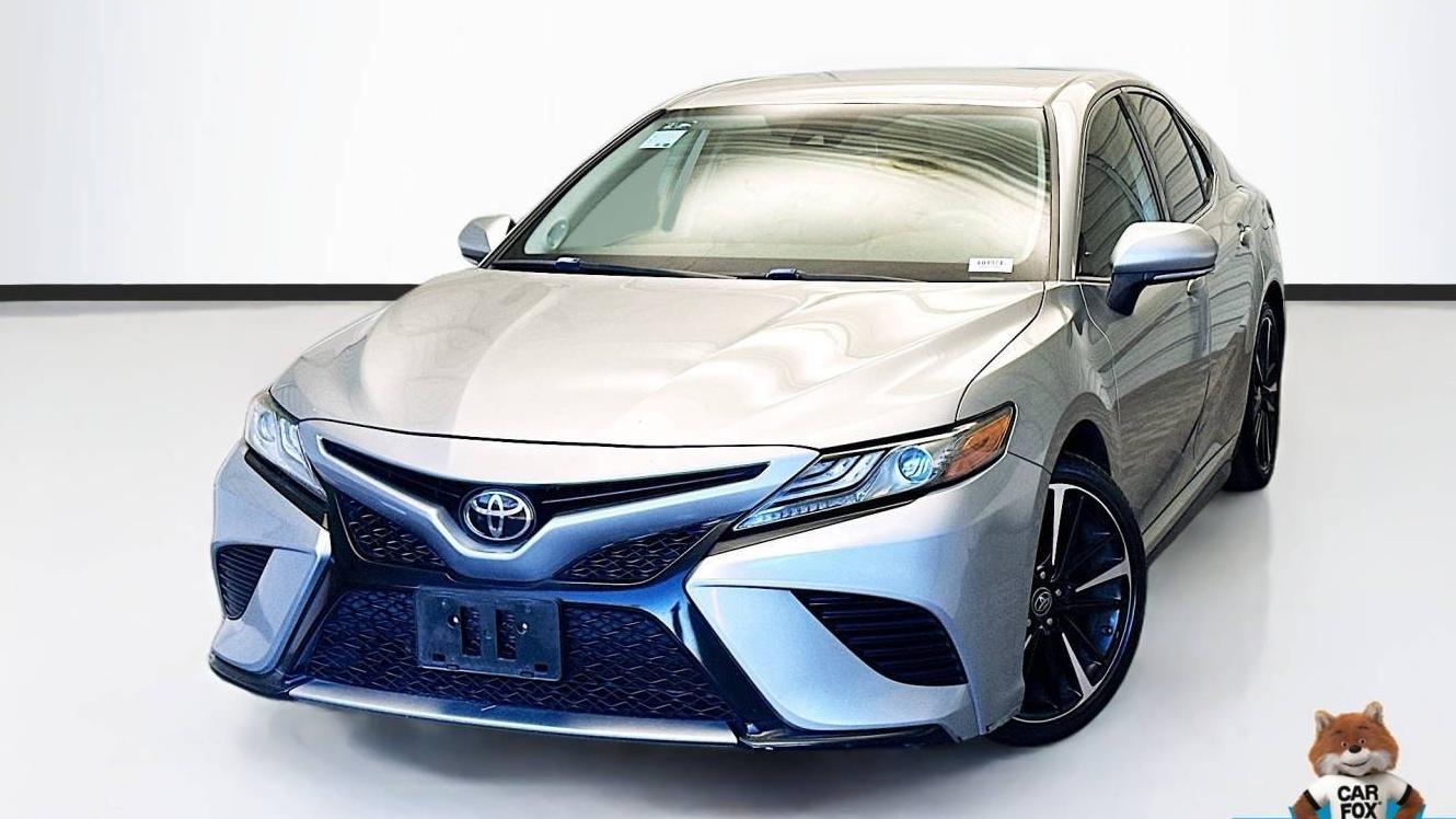 TOYOTA CAMRY 2019 4T1B61HK2KU842817 image