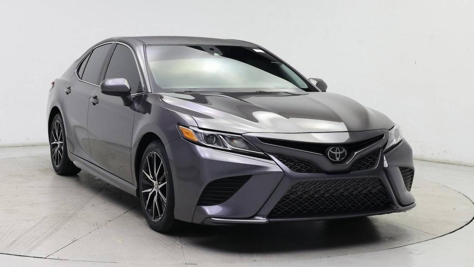 TOYOTA CAMRY 2019 4T1B11HK6KU199760 image