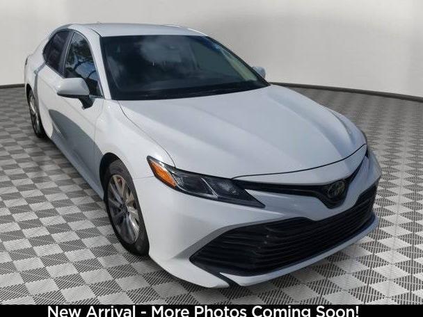 TOYOTA CAMRY 2019 4T1B11HK1KU269424 image