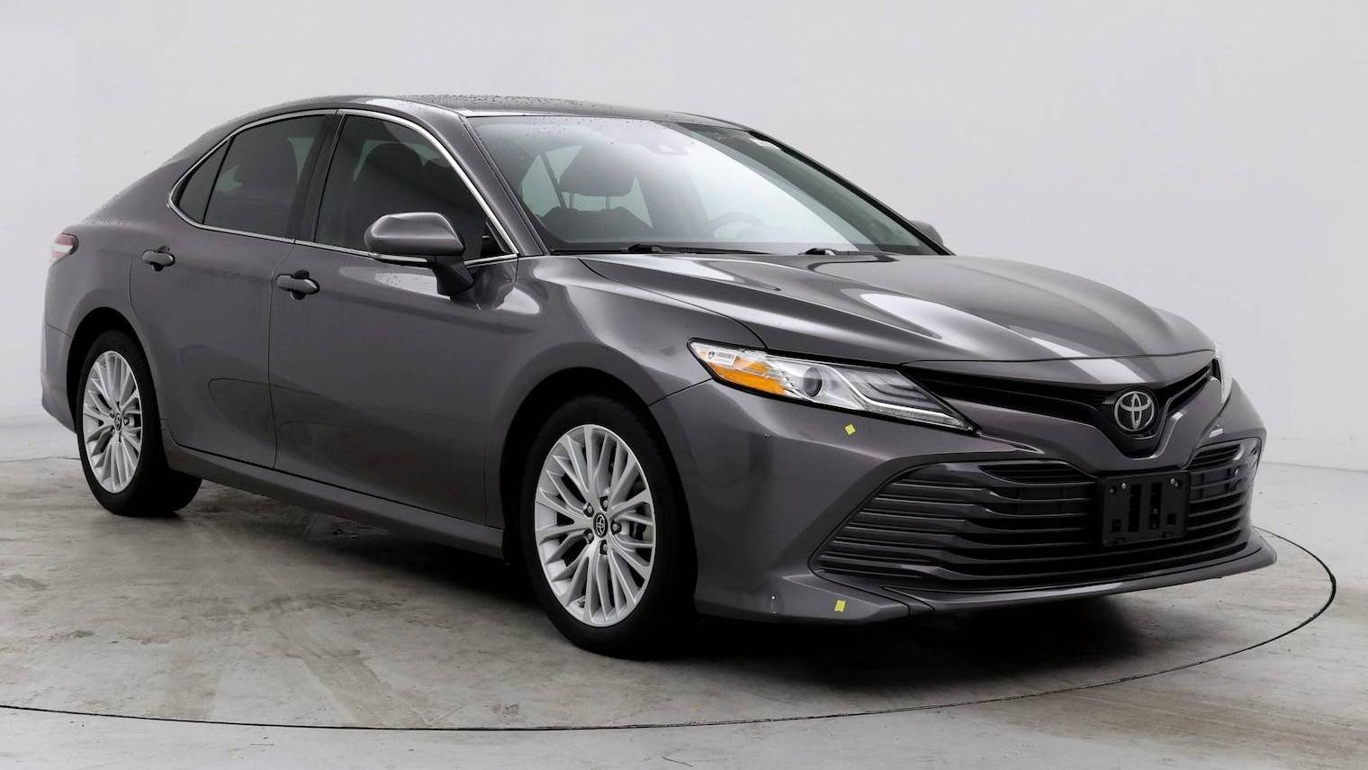 TOYOTA CAMRY 2019 4T1B11HK1KU292041 image