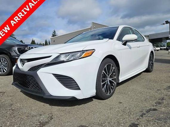 TOYOTA CAMRY 2019 4T1B11HK0KU821950 image TOYOTA CAMRY 2019 4T1B11HK0KU821950 image