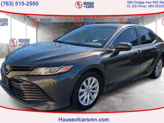 TOYOTA CAMRY 2019 4T1B11HK3KU818038 image