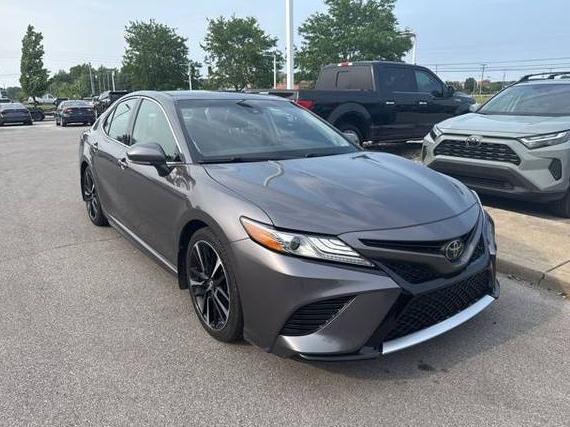 TOYOTA CAMRY 2019 4T1B61HK5KU829544 image