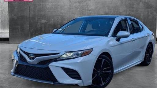 TOYOTA CAMRY 2019 4T1B61HK2KU787270 image