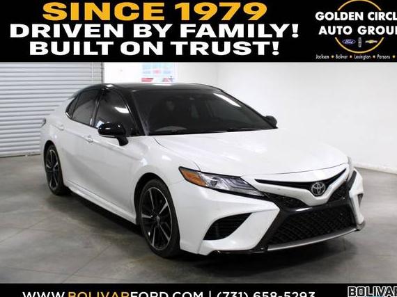 TOYOTA CAMRY 2019 4T1B61HK7KU249146 image