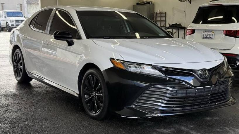 TOYOTA CAMRY 2019 4T1B11HK7KU266589 image