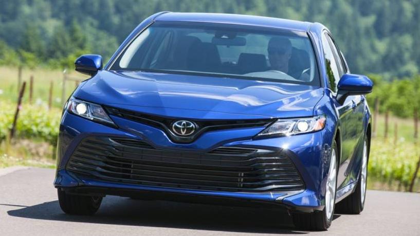 TOYOTA CAMRY 2019 4T1B11HK7KU196415 image