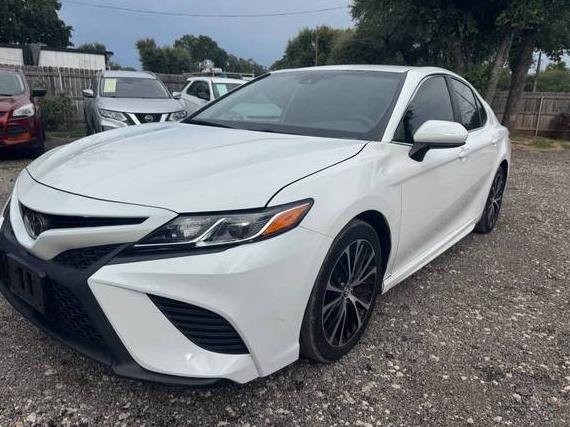 TOYOTA CAMRY 2019 4T1B11HK5KU798732 image