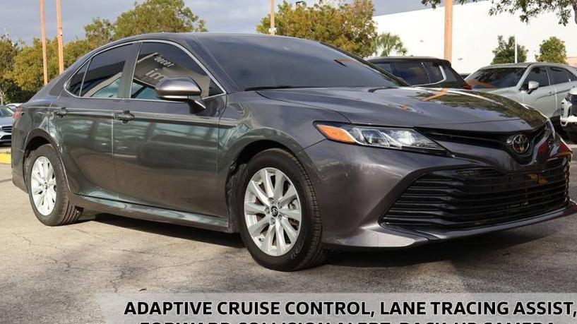 TOYOTA CAMRY 2019 4T1B11HK2KU697258 image