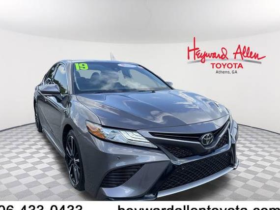 TOYOTA CAMRY 2019 4T1B61HK5KU219398 image